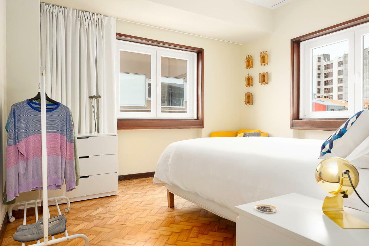Big Families&Groups Bonjardim views 5 bedrooms 3 bathrooms Porto Bagian luar foto