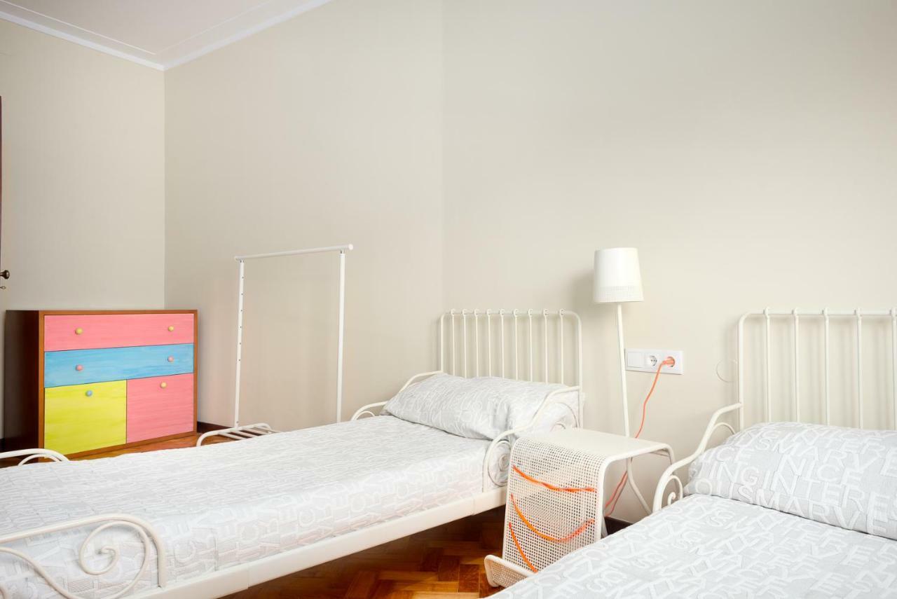 Big Families&Groups Bonjardim views 5 bedrooms 3 bathrooms Porto Bagian luar foto