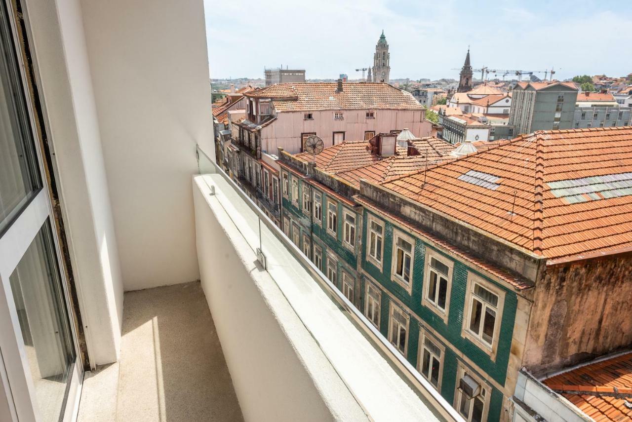 Big Families&Groups Bonjardim views 5 bedrooms 3 bathrooms Porto Bagian luar foto