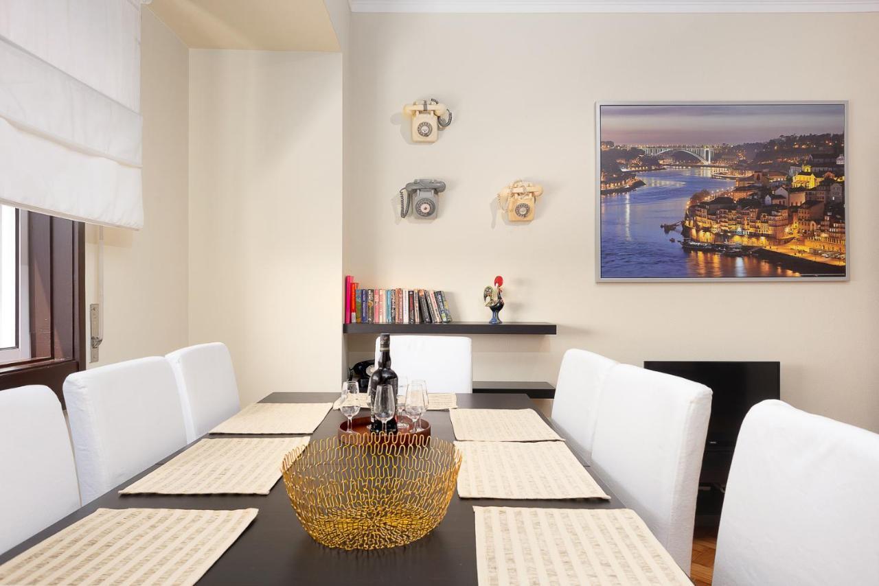 Big Families&Groups Bonjardim views 5 bedrooms 3 bathrooms Porto Bagian luar foto